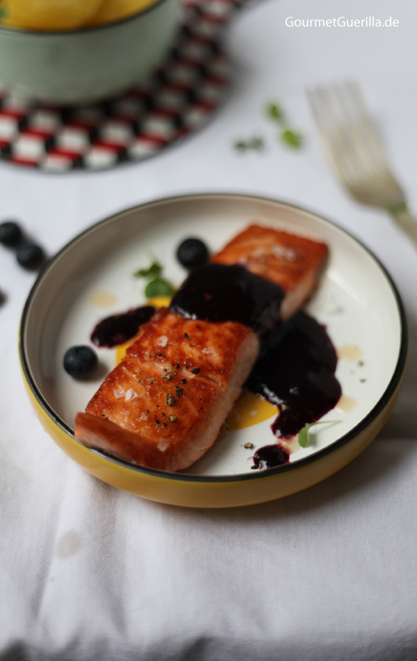 Salmon with a bittersweet blueberry sauce #recipe #gourmetguerilla