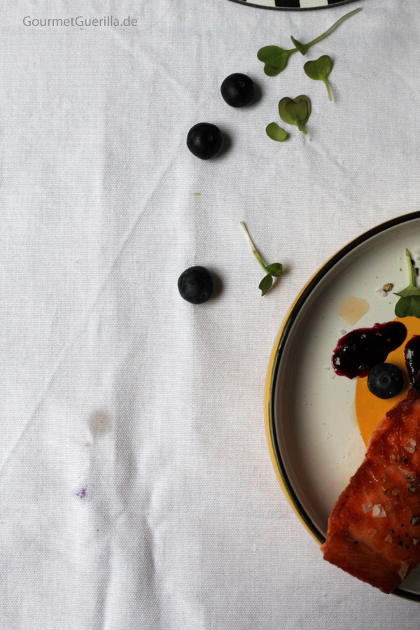  Salmon with a honeydew blueberry sauce #recipe #gourmetguerilla 